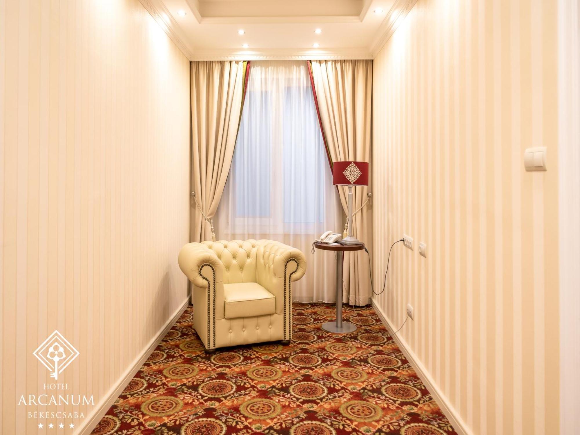 Arcanum Hotel Bekescsaba Exteriér fotografie