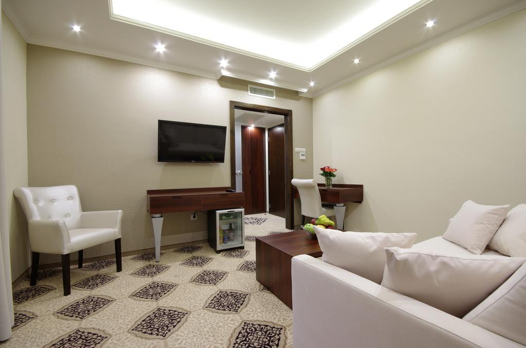 Arcanum Hotel Bekescsaba Pokoj fotografie
